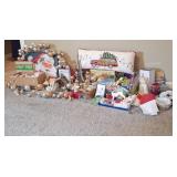 Christmas Decor: Serving Pieces, Ornaments, More