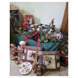 Christmas Decor: Fiber Optic Tree, Greenery