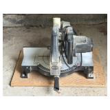 Black and Decker Power Miter Saw