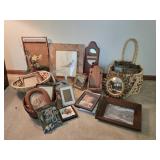 Wall Art, Picture Frames, Mirrors, Baskets