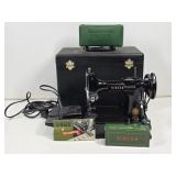 Featherweight Singer Sewing Machine No. 221