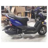 2012 Yamaha Zuma Gas Powered Scooter