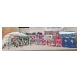 Dickensville & Franks Porcelain Village Homes