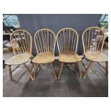 4 Classic Windsor-Style Dining chairs