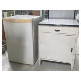Danby Mini Fridge w/ Freezer, Enamel Top Cabinet