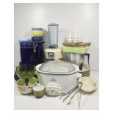Vintage Kitchen: Pyrex, Fire King, Club, Dormeyer