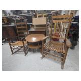 Mersman Round End Table, 2 Rockers, Table