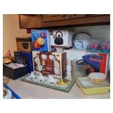 Pampered Chef, Anchor Hocking, Pyrex
