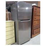 Apartment Size Frigidaire Refrigerator