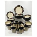Pfaltzgraff Everyday Dishes in Taos Pattern