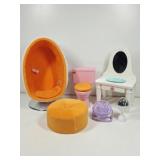 American Girl: Egg Chair, Ottoman, Terrarium