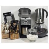 Small Kitchen Appliances, Kitchenwares