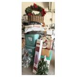 Christmas Decor: Pre-Lit Pink Tree, Santas, Wreath