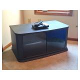 Two Door Stand, Magnavox Analog Converter