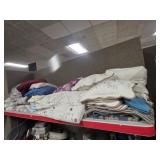 Quilt Bedspread, Vintage Children Linens, Linens