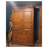 Pennsylvania House Wardrobe