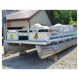 Sweetwater Challenger Pontoon 200-22
