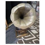 Phonograph