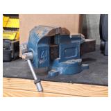 Little Daddy 4 inch Bench Vise