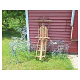 Christmas Reindeer & Sleds