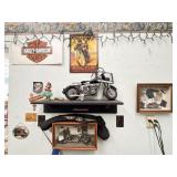 Signs & Motorcycle Decor: Harley-Davidson