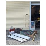 Wilson & Fisher Greenhouse, Hoses, Lights