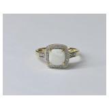 2.5 Grams 14K Gold, Opal & Diamond Ring