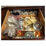 Fire Extinguisher, Bakeware, Cookie Press, Scale