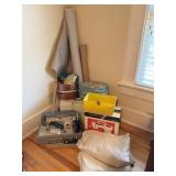 Sewing Machines & Accesories: Zig Zag, Toyota Mini