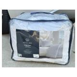 Hotelier Damask Stripe Comforter Set