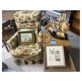 Kitchen Table & 4 Chairs, Swivel Chair, MCM Table