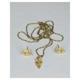 .94 Grams 18K Gold Leaf Earrings & Pendant
