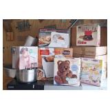 Regal Bread Maker, Rival Meat Slicer, Wilton