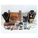 Retro & Modern Costume Jewelry: Wood, Earrings