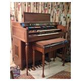 Hammond Special Edition Organ Model 8214