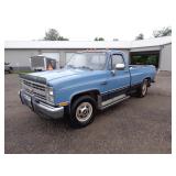 Large Consignment Auction