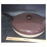 WEST BEND SKILLET W/LID WEST BEND SKILLET W/LID