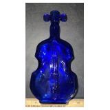 VINTAGE FLASHED COBALT BLUE VIOLIN BOTTLE VASE