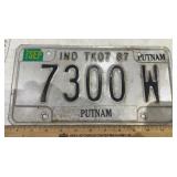 VINTAGE INDIANA AUTOMOBILE LICENSE PLATE/TAG-"1973