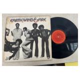 'EARTH WIND & FIRE'-VINYL RECORD ALBUM