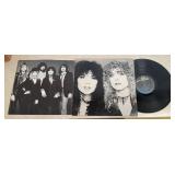 VINYL RECORD ALBUM W/JACKET & PAPER SLEEVE-'HEART'