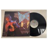 VINYL RECORD ALBUM W/JACKET-'DAVID BOWIE'