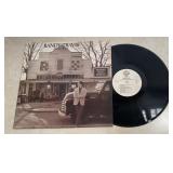 VINYL RECORD ALBUM W/JACKET-'RANDY TRAVIS'