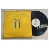 VINYL RECORD ALBUM W/JACKET-'KING CRIMSON'