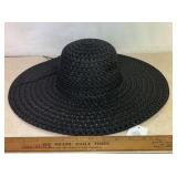 LADIES HAT-'NEW'/BLACK