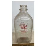 VINTAGE GLASS 'NUGENT FARMS' DAIRY BOTTLE
