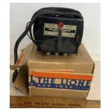 'LIONEL' MULTI-CONTROL TRANSFORMER W/ORIGINAL BOX/