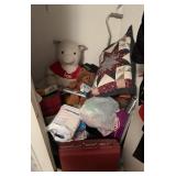 ITEMS FROM THE CLOSET-ASSORTED/CHECK OUT THE PIC