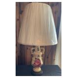 VINATGE TABLE LAMP W/SHADE