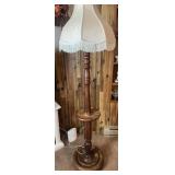 FLOOR LAMP W/SHADE-CHECK OUT THE PIC